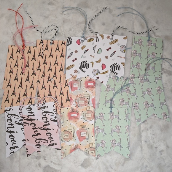 French Print Variety Gift Tags w/Ribbon Set of 15 - Picture 5 of 6